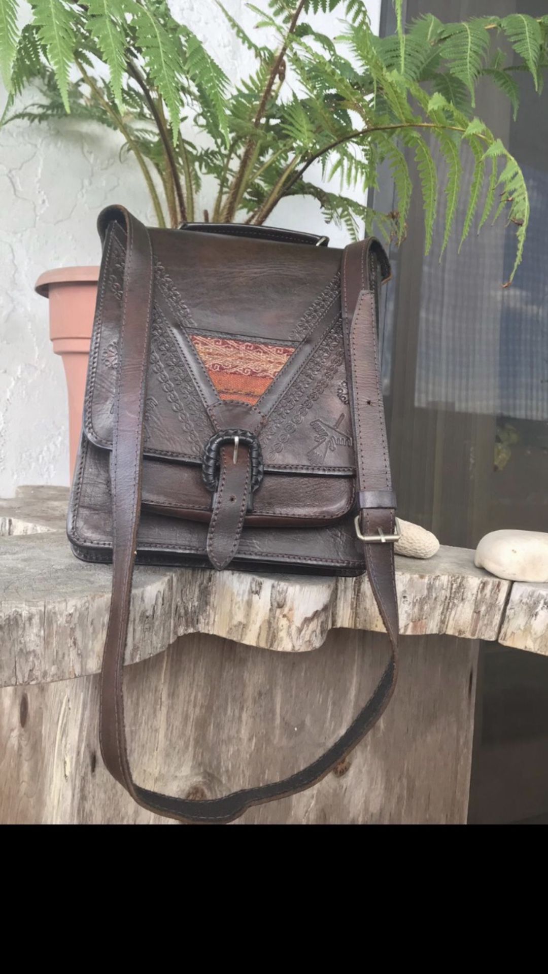 LEATHER SHOULDER BAG MESSENGER (11”H x 9” W)