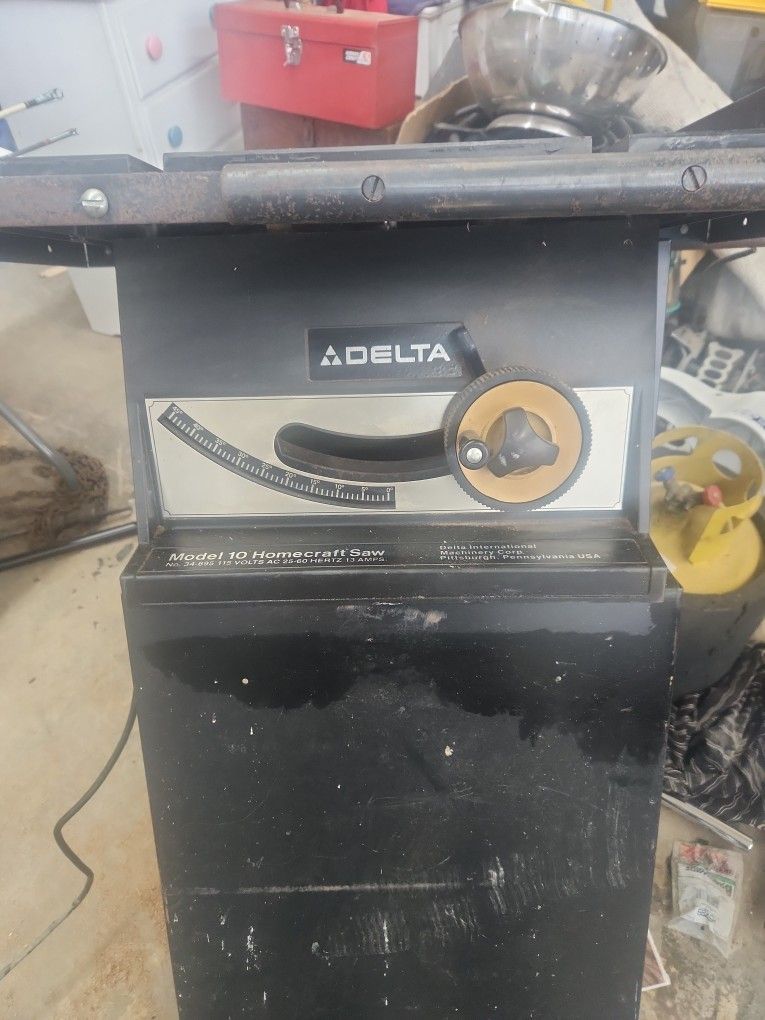 Delta Table Saw
