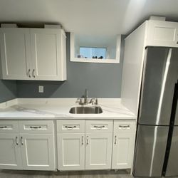 Kitchen And Bathroom 