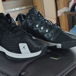Jordan CP3 XII 