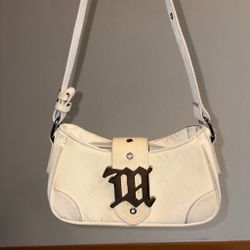 White Quilted shoulder Bag with Metal Logo