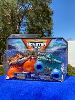 Monster Jam Earth VS Surf Horse Power & Aqua Stallion