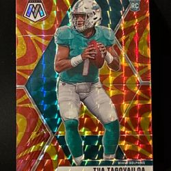 2020 Panini Mosaic - Rookies Tua Tagovailoa  Mosaic Reactive Orange Prizm (RC)