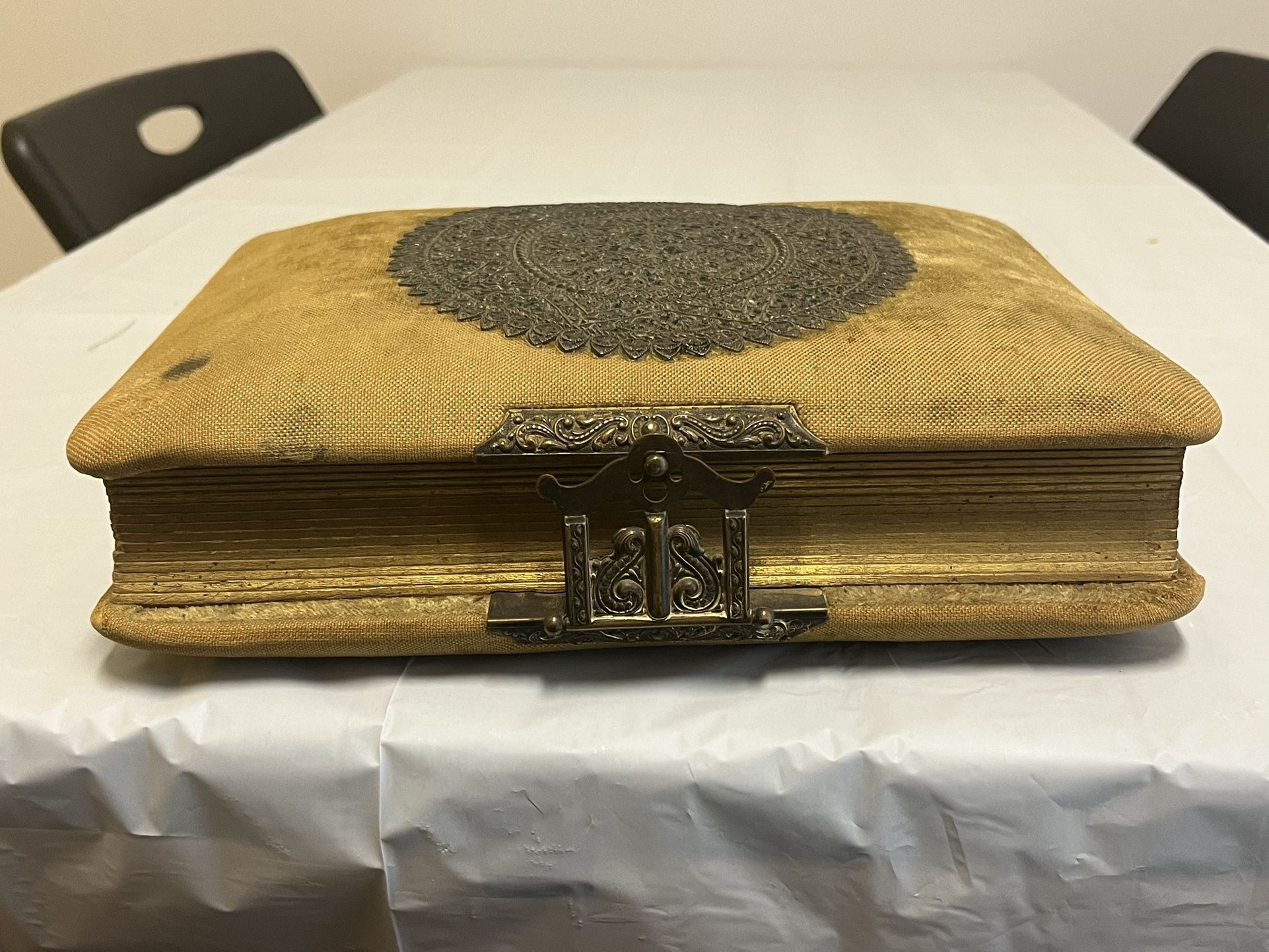 1800’s Photo Album