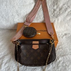 Authentic Louis Vuitton Multi Pochette Acessories Pink Crossbody Purse