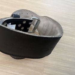 Gold Gym Lifting weight belt  Size S/ M