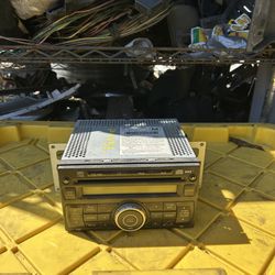 2009-2014 Nissan cube radio stereo