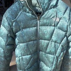 North face Goose Down Ladies Jacket Size LG