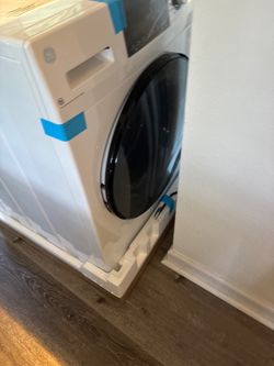 Brand New Combo Ventless GE Washer/dryer For Sale