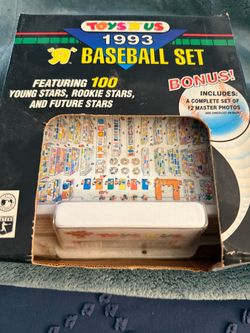 1993 Toys R Us Baseball Card Set