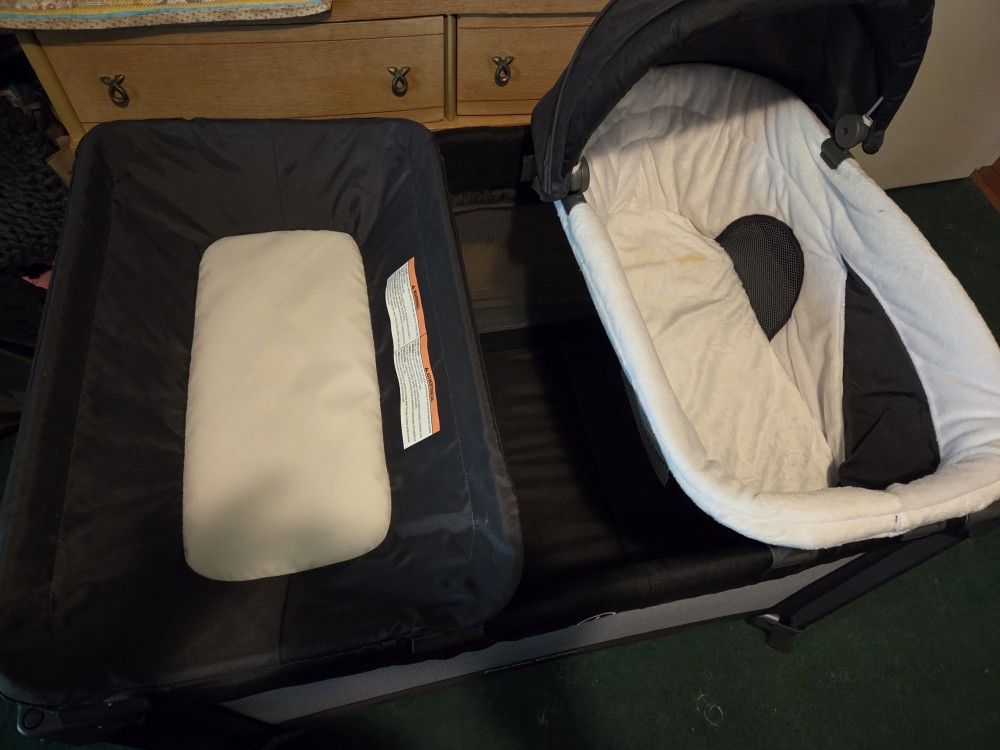 Pack And Play With Changing Table And Bassinet Attachments