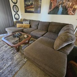FREE - SECTIONAL SOFA COACH
