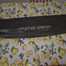 Chevy trailblazer.
Rear Lift hatch.
Spoiler 