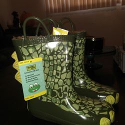 Dino Rain boots Size 11/12