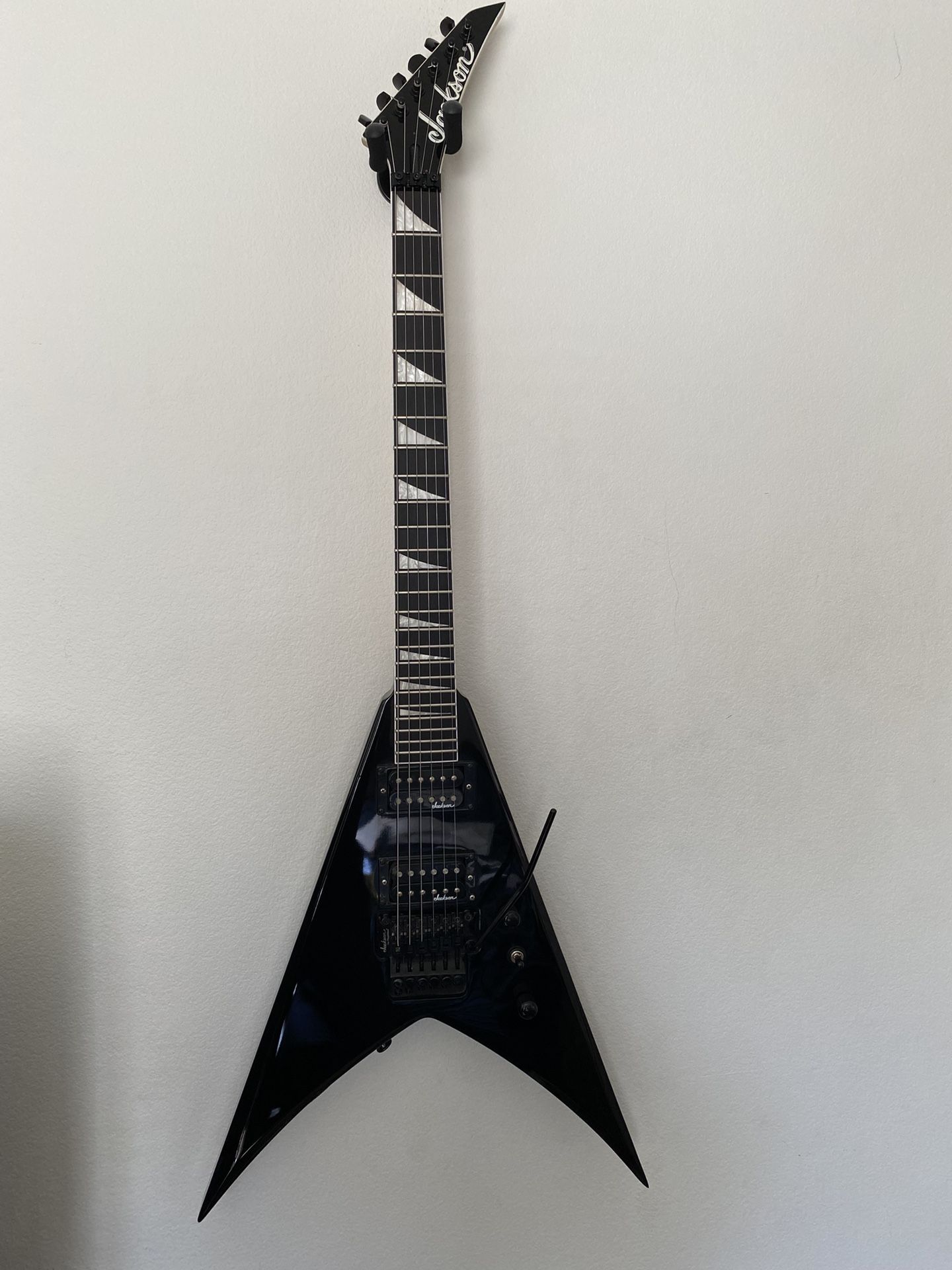Jackson JS32 King V Guitar