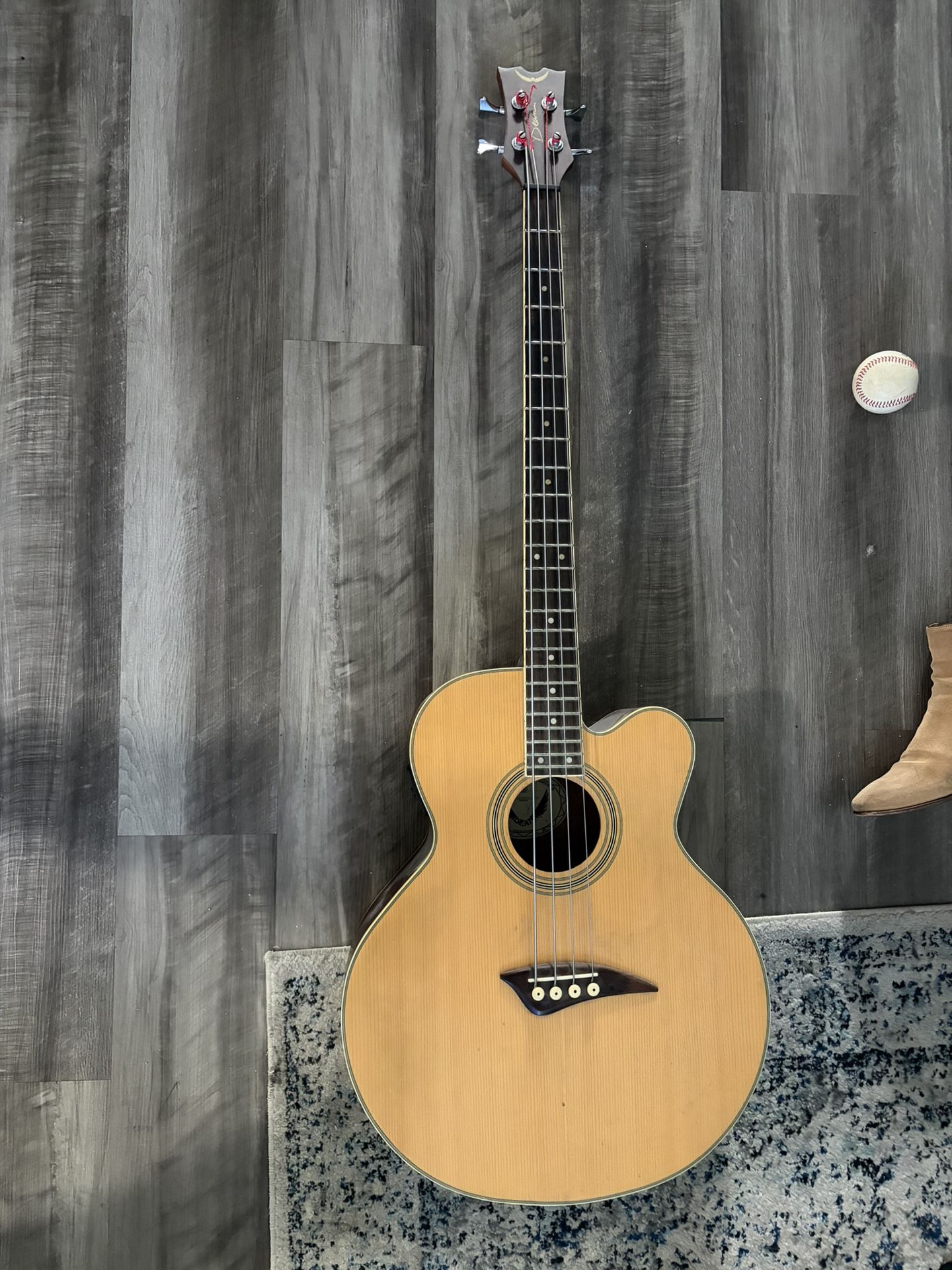 Dean Acoustic Bass