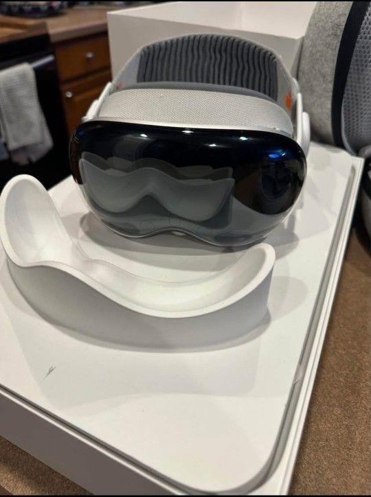 Apple Vision Pro 256GB 