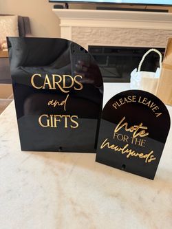 Black & Gold Acrylic Wedding Signs – Cards & Gifts + Newlywed Notes