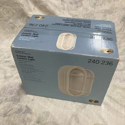 Exterior wall lantern