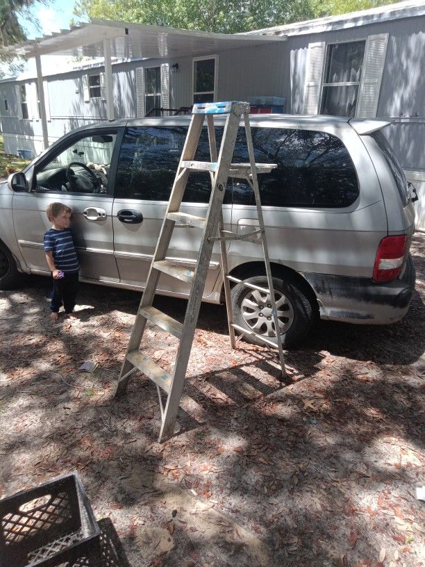 6 Ft A-frame Ladder