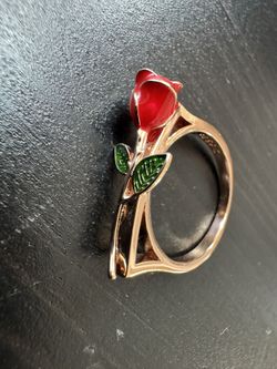 585 14K RG Stamped Rose Gold Romance Red Rose Enamel Size 7 Ring