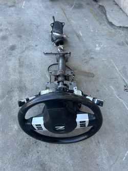 Only steering wheel with srs 350z 2006