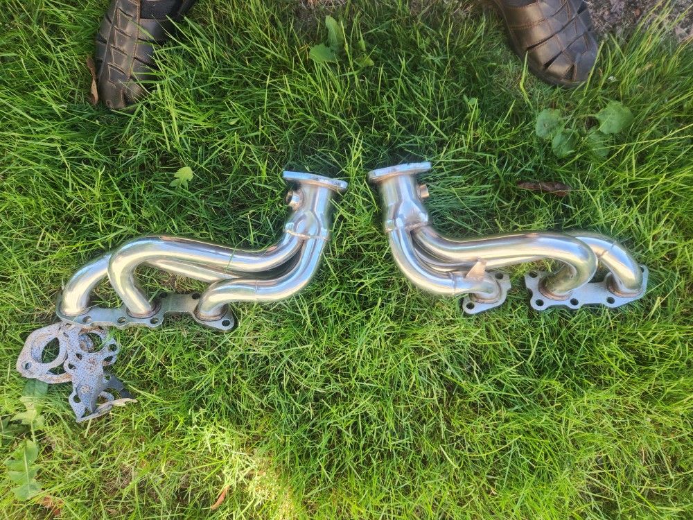 Chevy 6 Cly. Headers Never Installed