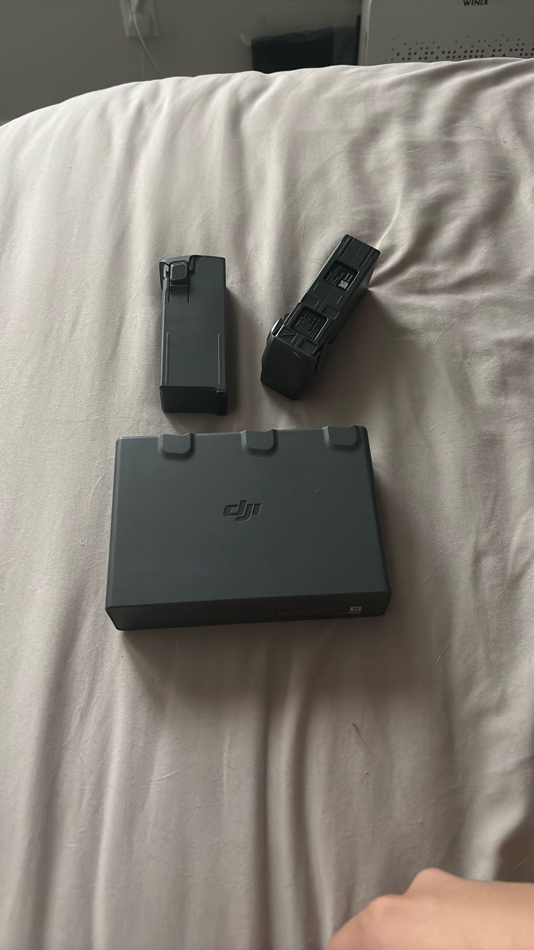 2x DJI Avata 2 Intelligent Flight Battery & 3 Way Charging Hub