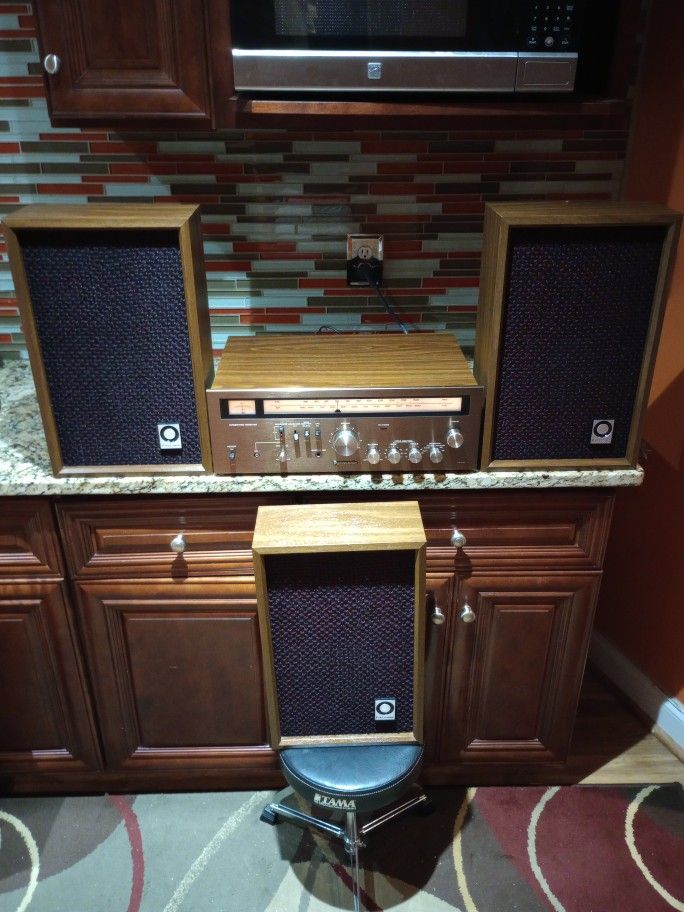 "VINTAGE" PANASONIC RA-6100 Stereo Receiver & SB-622 Speakers