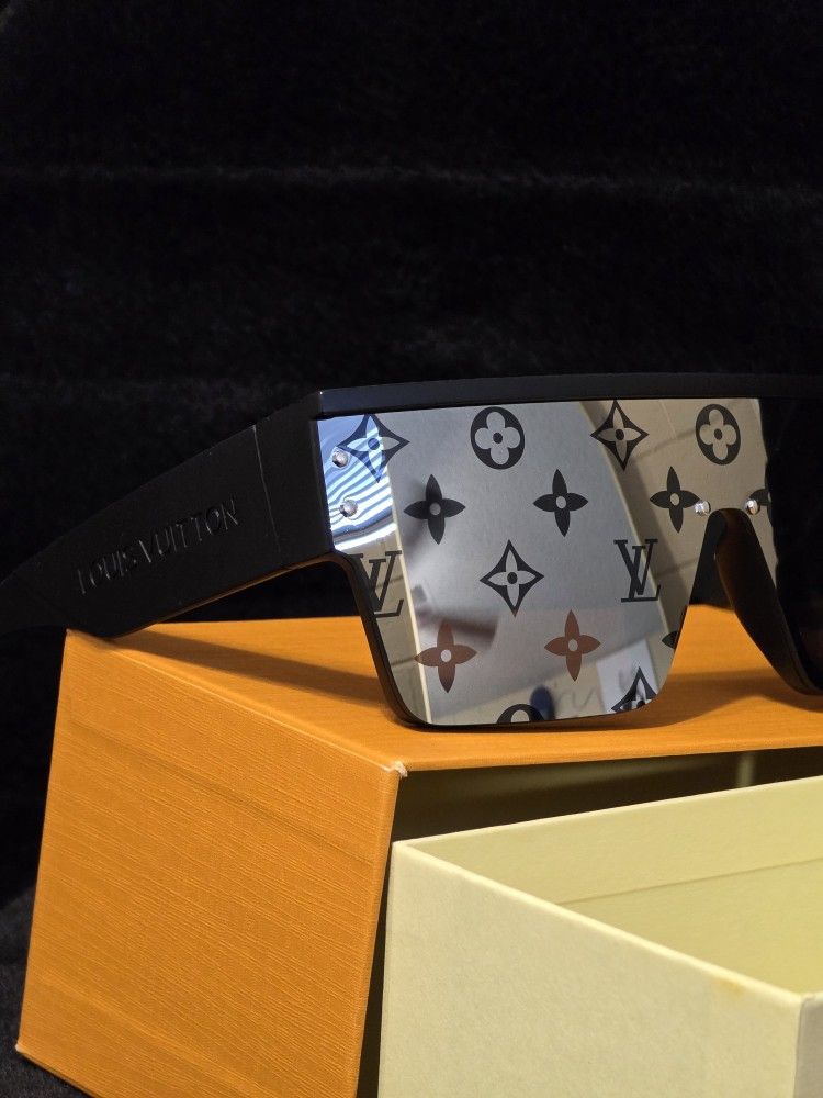Shades Glasses Eye Wear LV