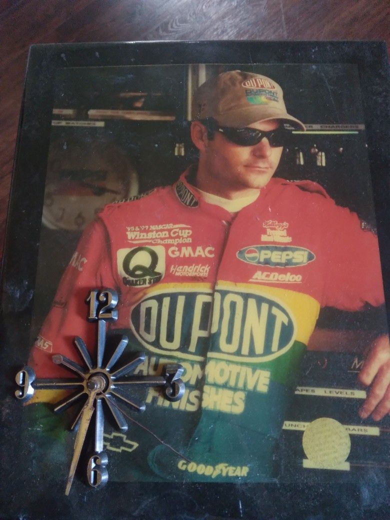 Jeff Gordon Clock