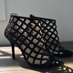 Michael Kors Yvonne Rhinestone Caged Heels – Women’s Size 6. 