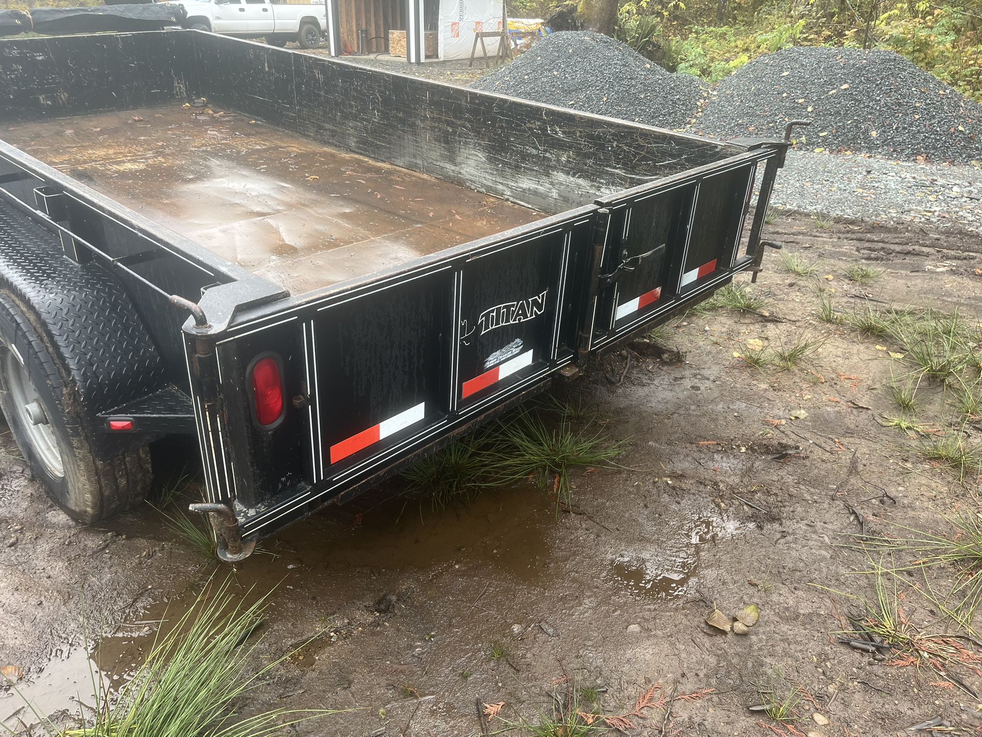PENDING….Titan Gooseneck Dump Trailer