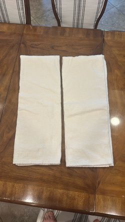 2 New IKEA SALVIKEN Waffle-Weave Bath Towels