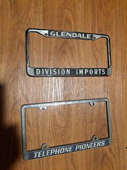 Vintage Metal Lisence Plate Frames 