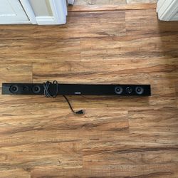 Samsung Sound Bar - Free If You Take Broken Sub
