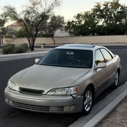 2000 Lexus ES 300