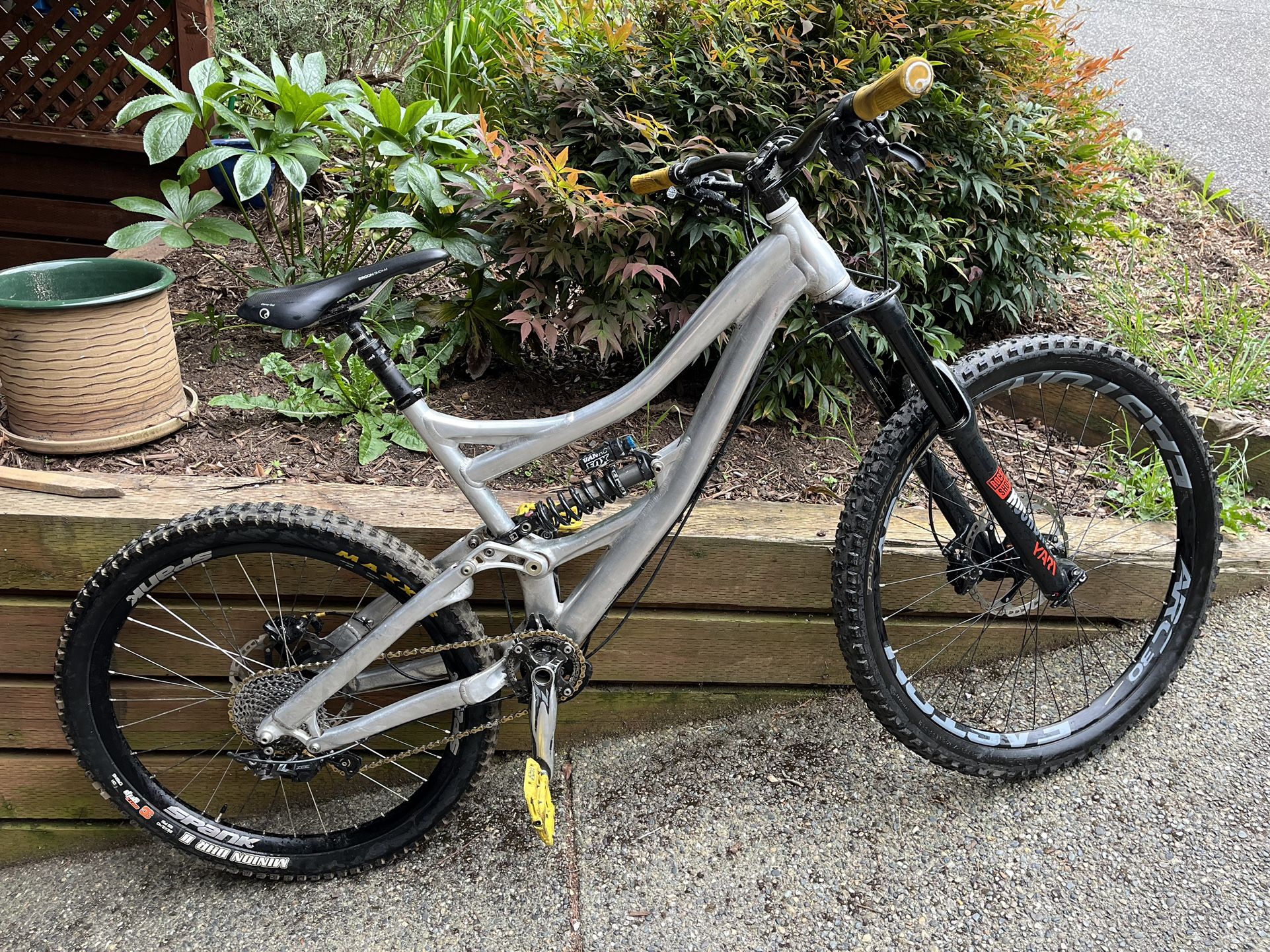 Specialized SX Trail Mini Mullet