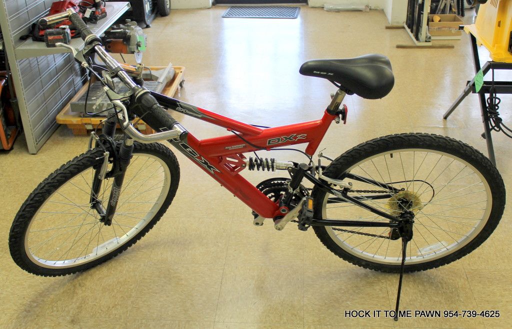 Mongoose MGX DXR Red Mountain Bike 21 Speed Bicycle