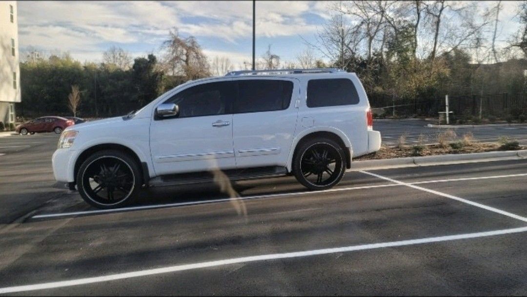2011 Nissan Armada