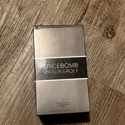 Spicebomb EDT By VIKTOR&ROLF