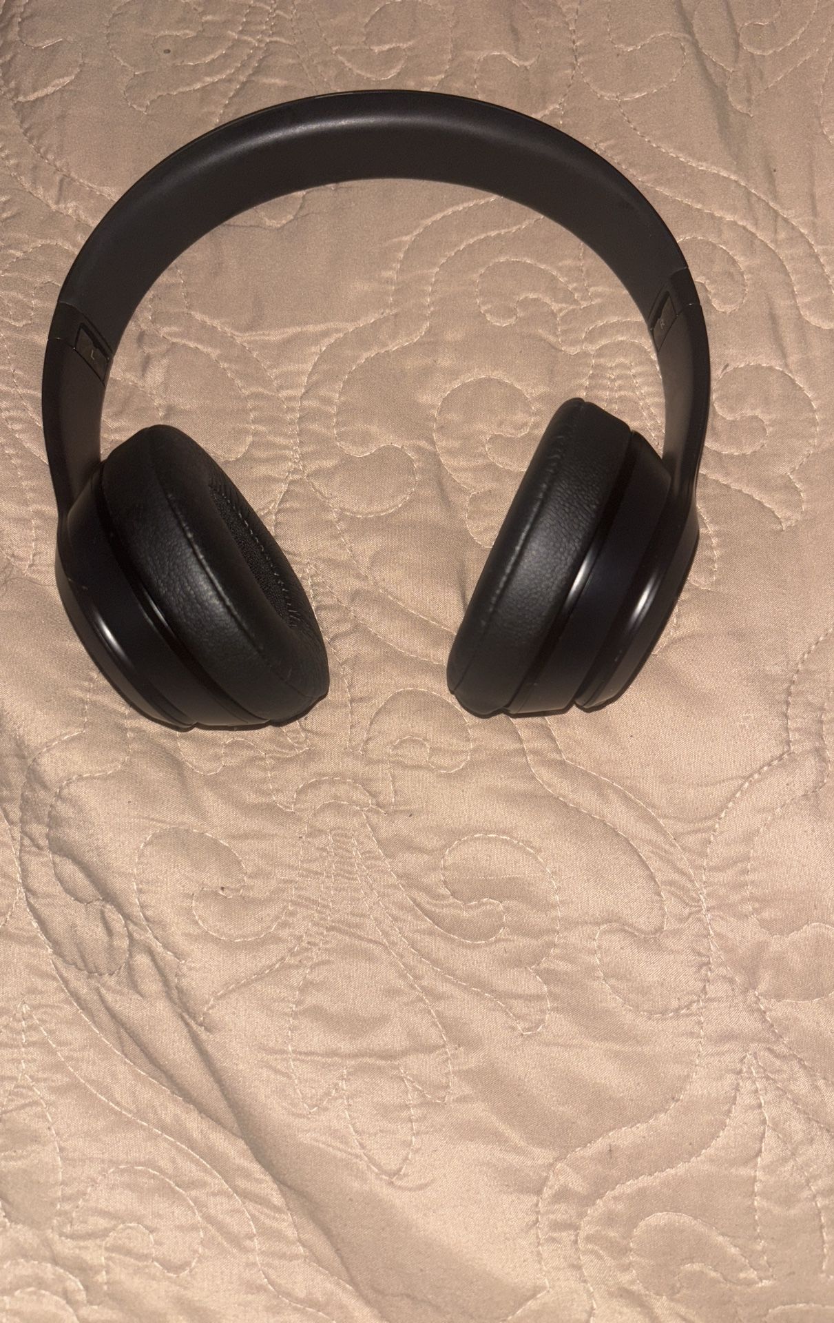 Beats Solo 3s Black