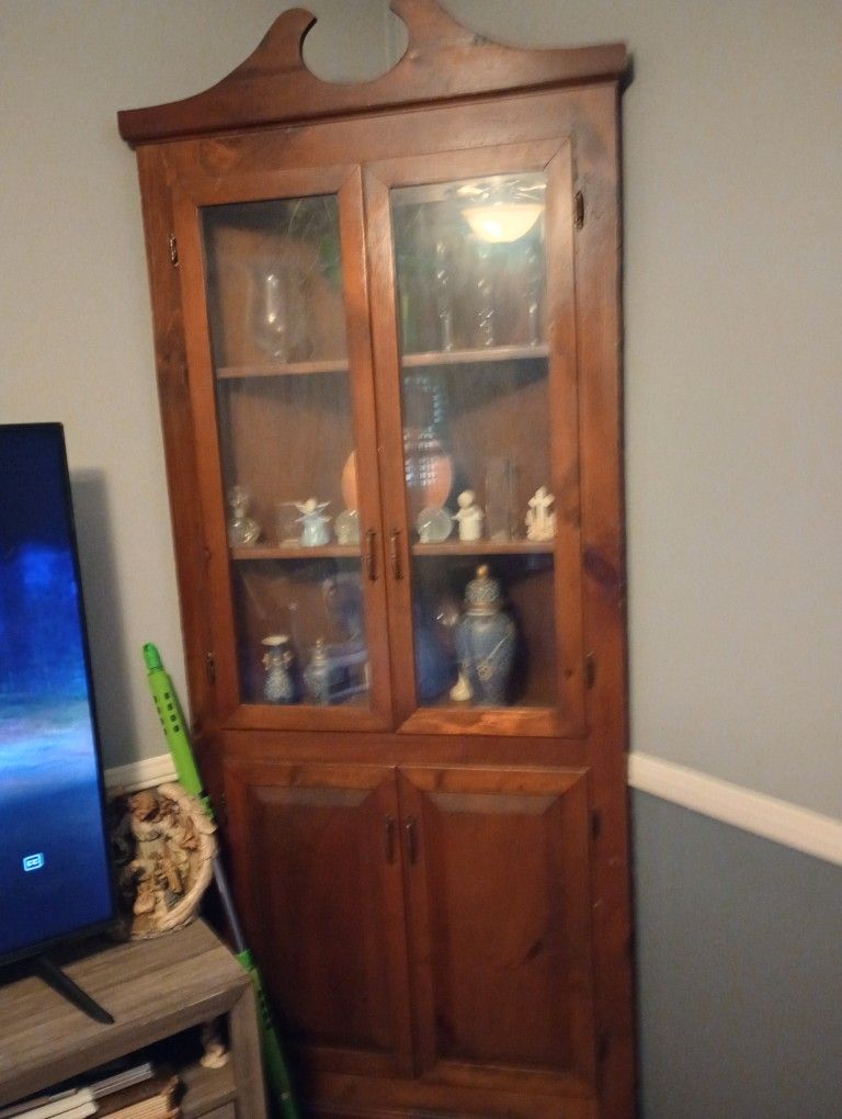 Set Of Corner Cabinets