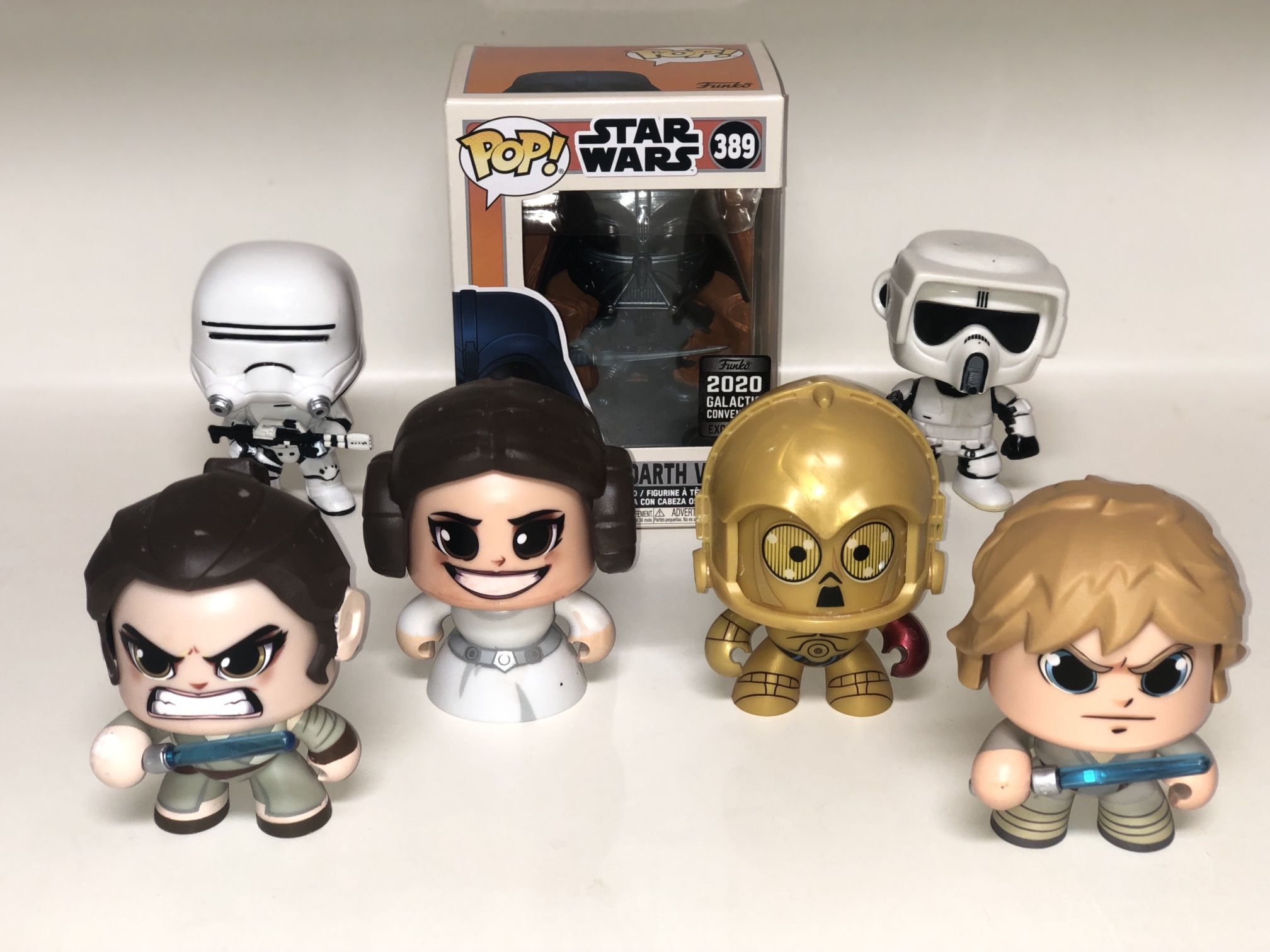 STAR WARS Funkos & Mighty Muggs Lot