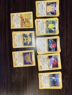 Pokemon Cards: Electric-Type Set