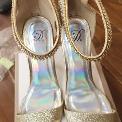 Women's Dress Shoe GOLD