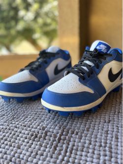 Jordan 1 Retro men’s MCS cleats for baseball size 10 ( ONLY USED 4-5 GAMES) $50 firm