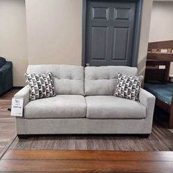 New 🌄 $10 Down Payment Finance 🎗️Mahoney Pebble Sofa 