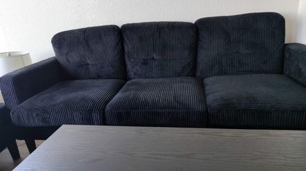 Sofa set + coffee table