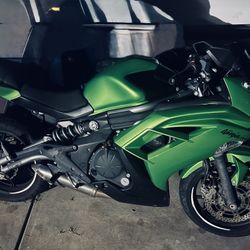 2012 Kawasaki EX 650 R